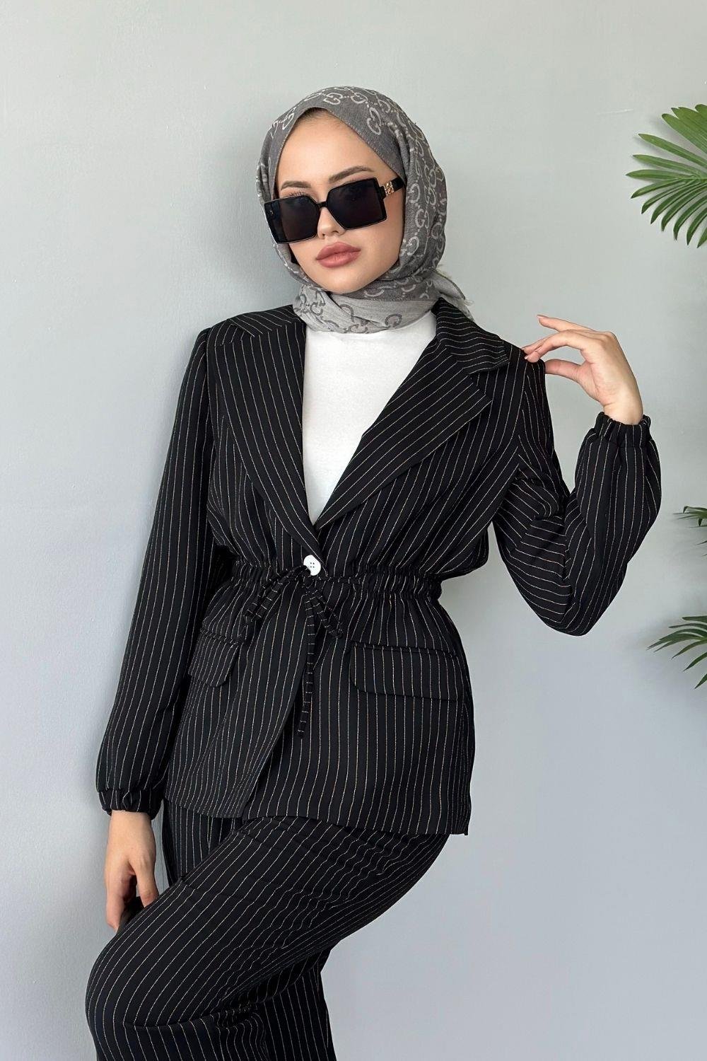 Otantik Takım Siyah 30600 