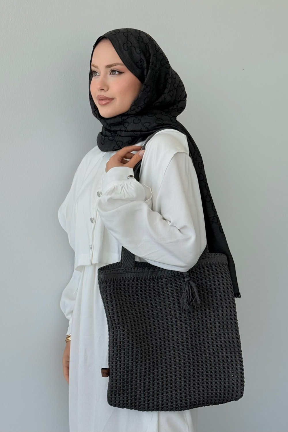 Boncuklu Hasır Çanta Füme 3426 
