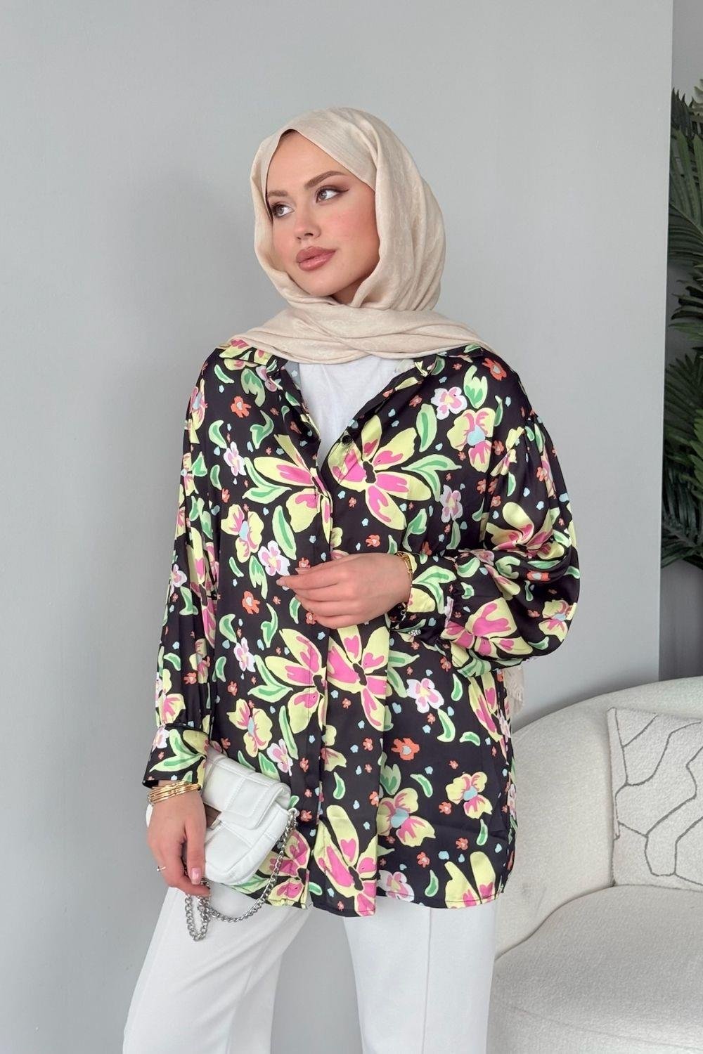 الأزهار الساتان تونك الأسود 3698 