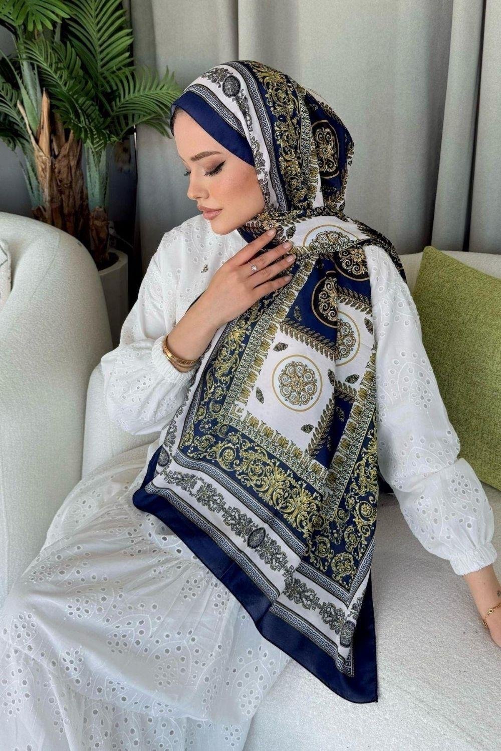 Kuoos Dijital Baskılı Şal Lacivert 4014 