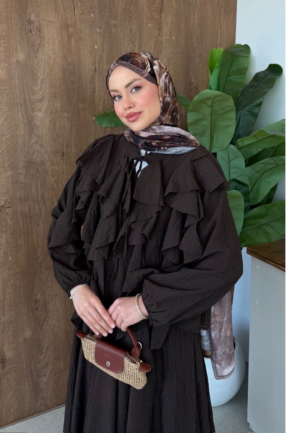 Angelina Fırfırlı Etekli Takım Kahverengi 4105 