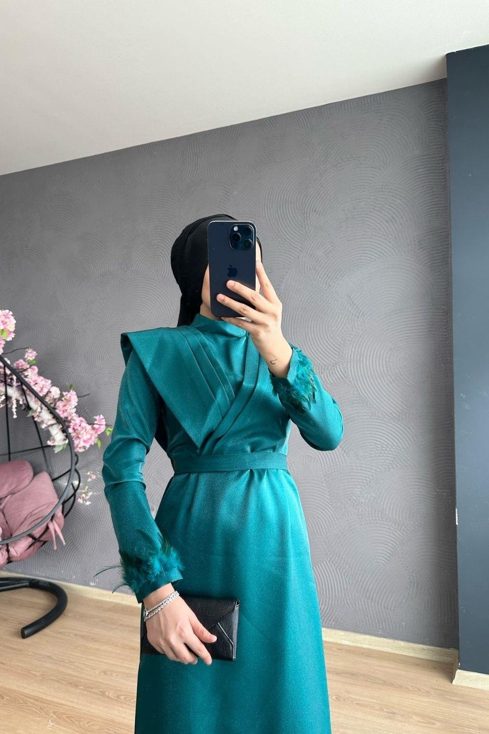 Kol Ucu Tüylü Kafta Abiye Zümrüt 4360 