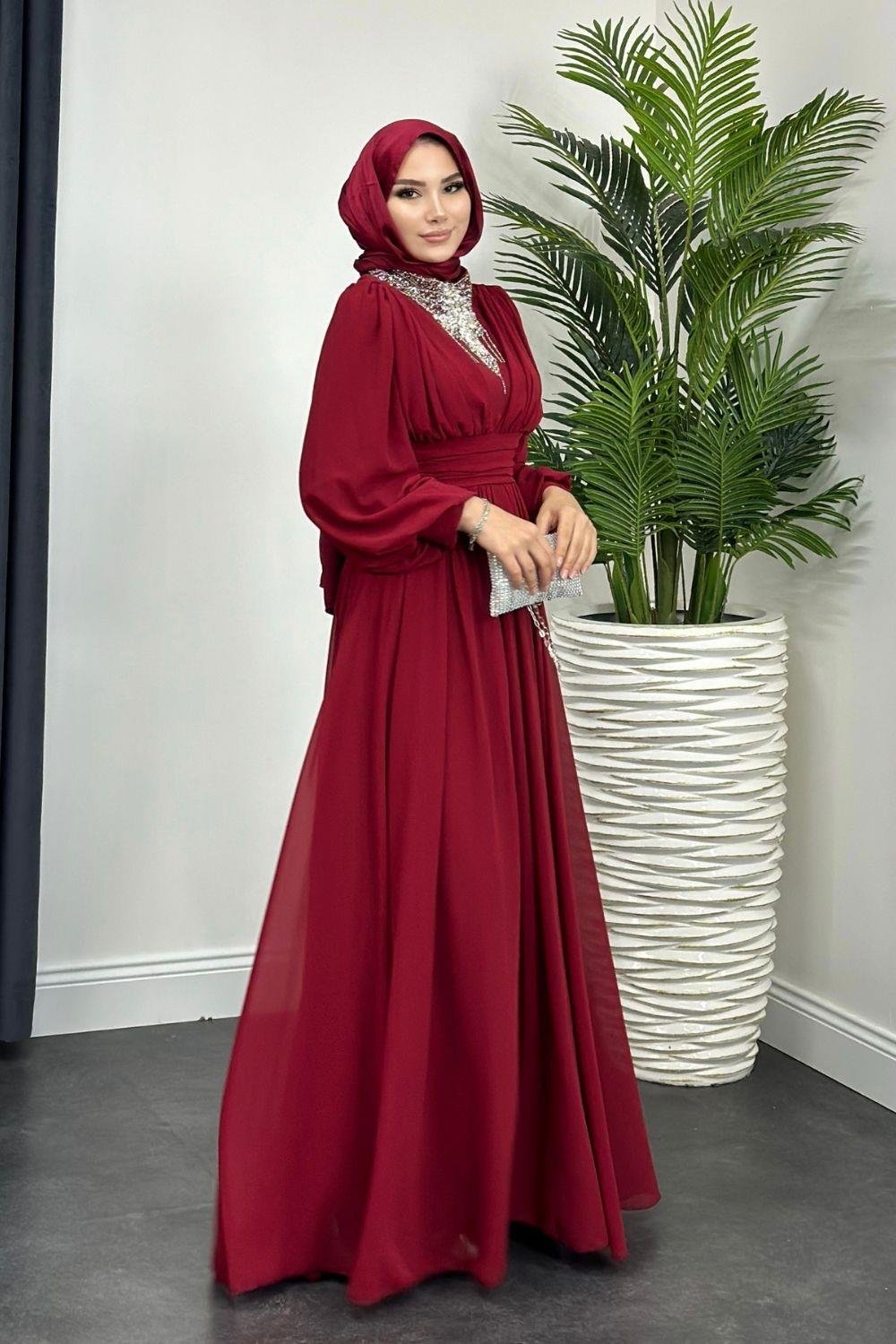Boynu Taş İşlemeli Şifon Abiye Bordo 4554 