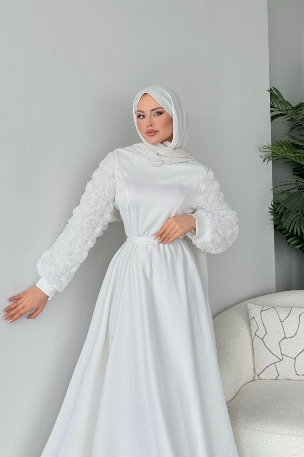 Kolları Ve Etek  Ucu Güllü Abiye Beyaz 4661 