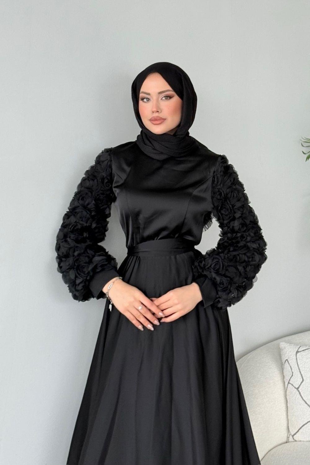 Kolları Ve Etek  Ucu Güllü Abiye Siyah 4661 