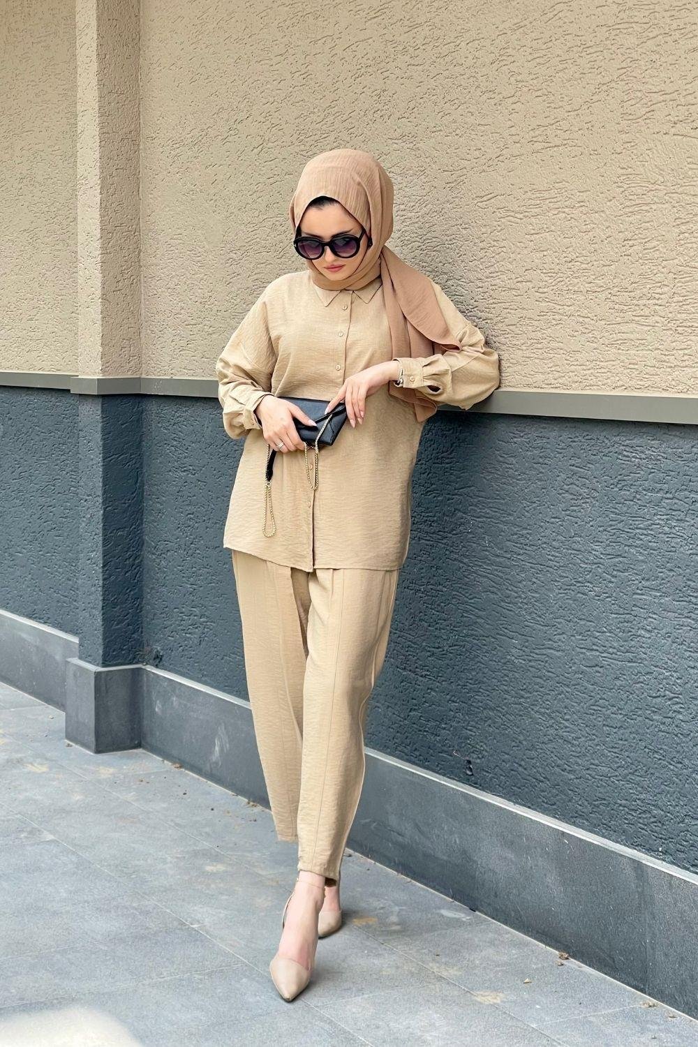 Önden Düğmeli Pantolonlu Takım Camel 4968 