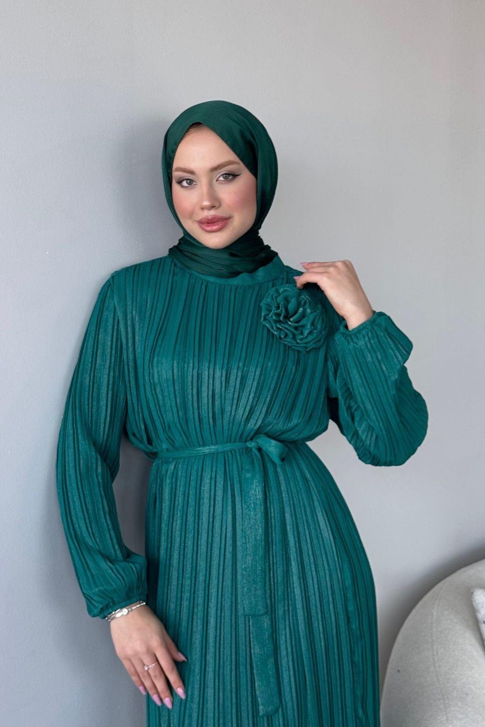 Gögsü Çiçekli Şifon Abiye Zümrüt 4975 