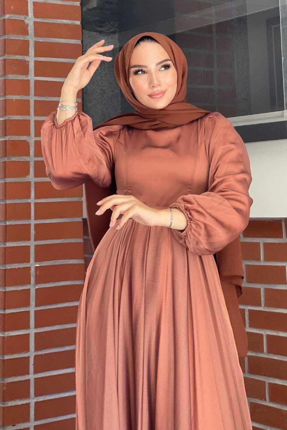 Kuyruklu Jan Jan Abiye Taba 5023 