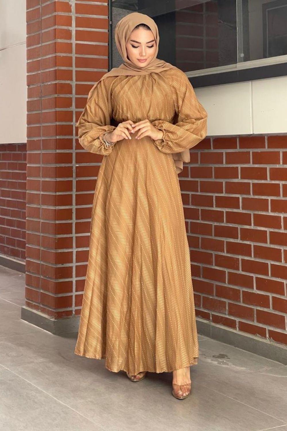 Çizgi Detaylı Şifon Elbise Camel 5644 