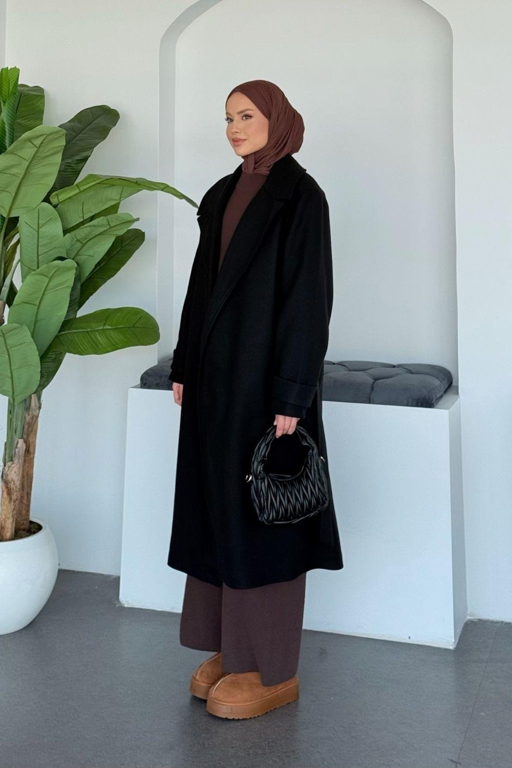 Skandal Muadil Kaban Siyah 5932 