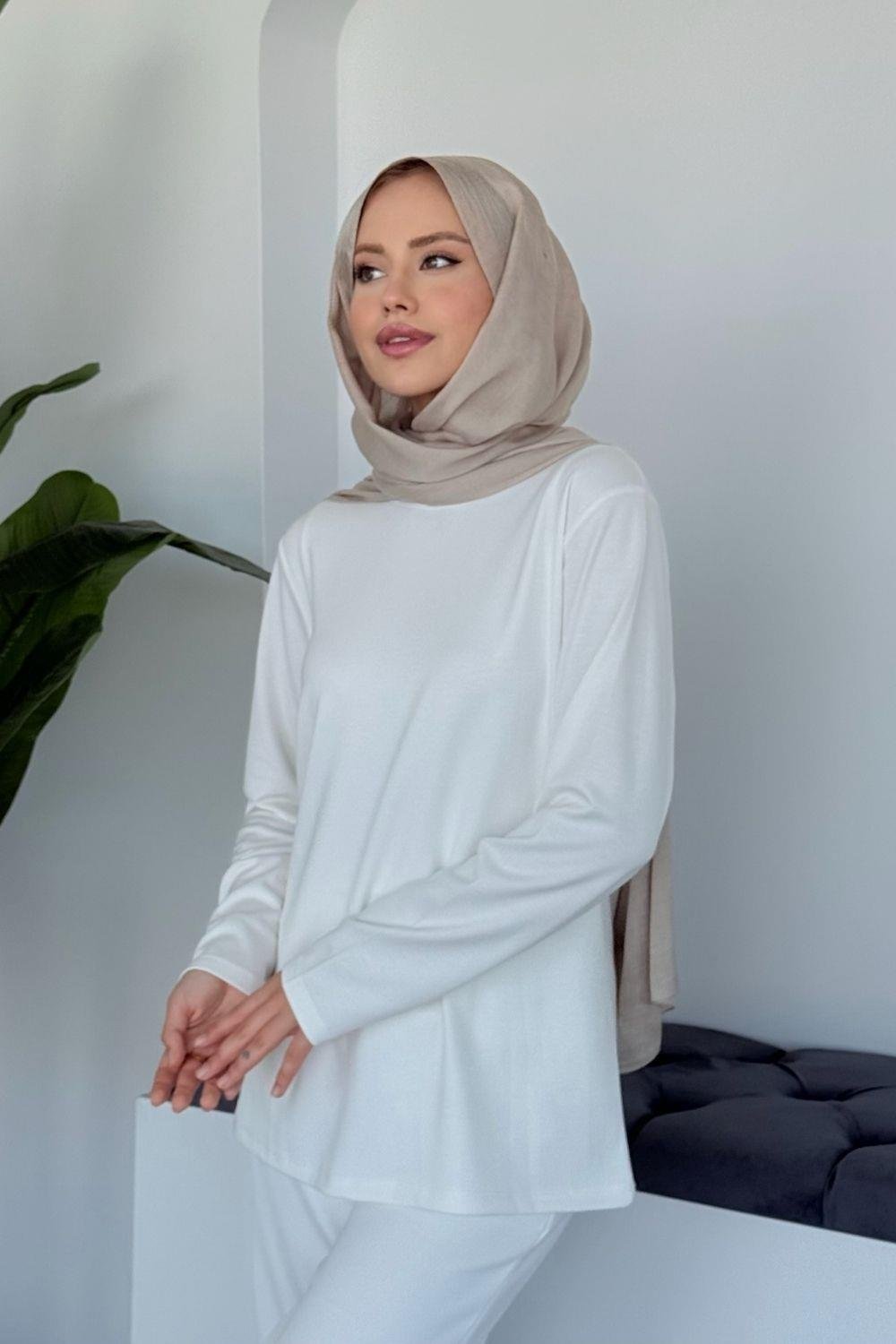 Oysho Body / Sweat Ekru 6053 