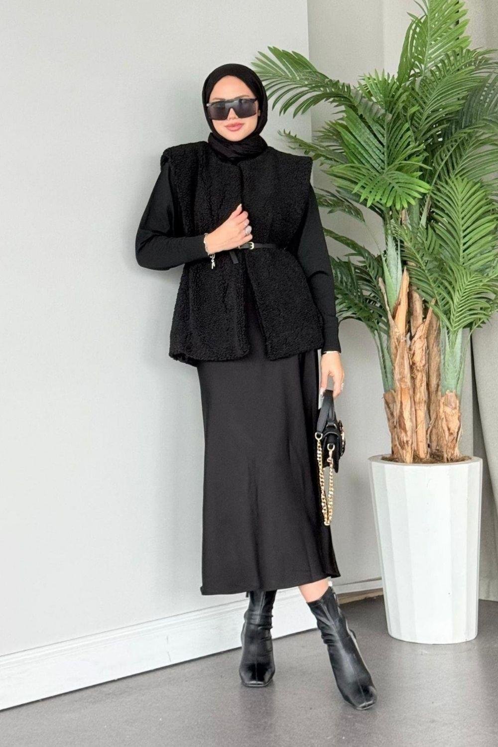 Holly Yelek Siyah 6152 