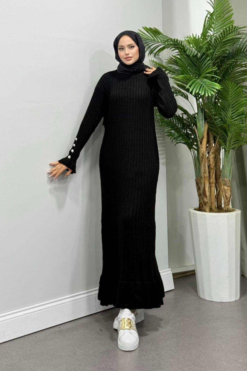 ياقوت فستان تريكو أسود 6155 