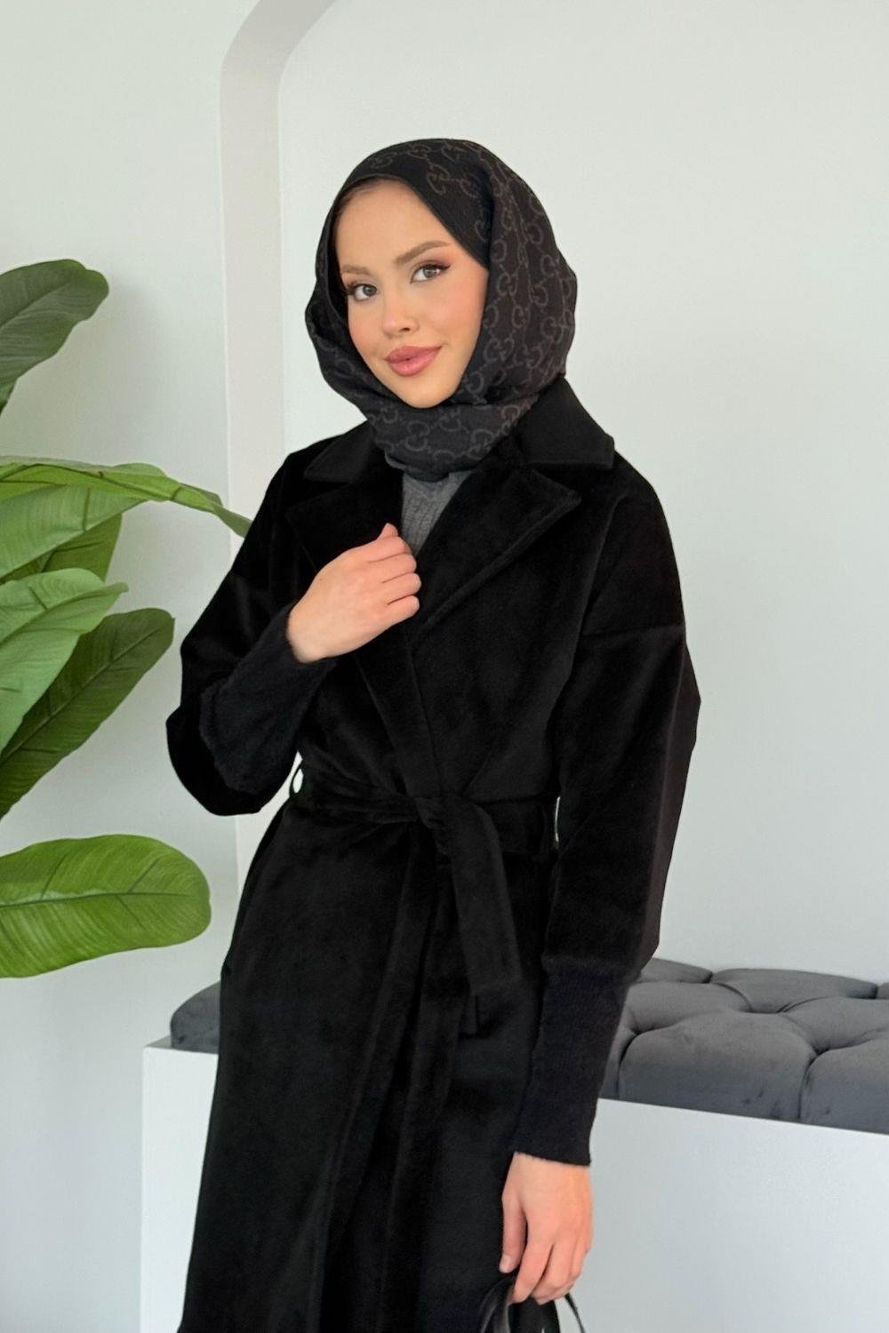 Beta Triko Detay Kaban Siyah 7004 