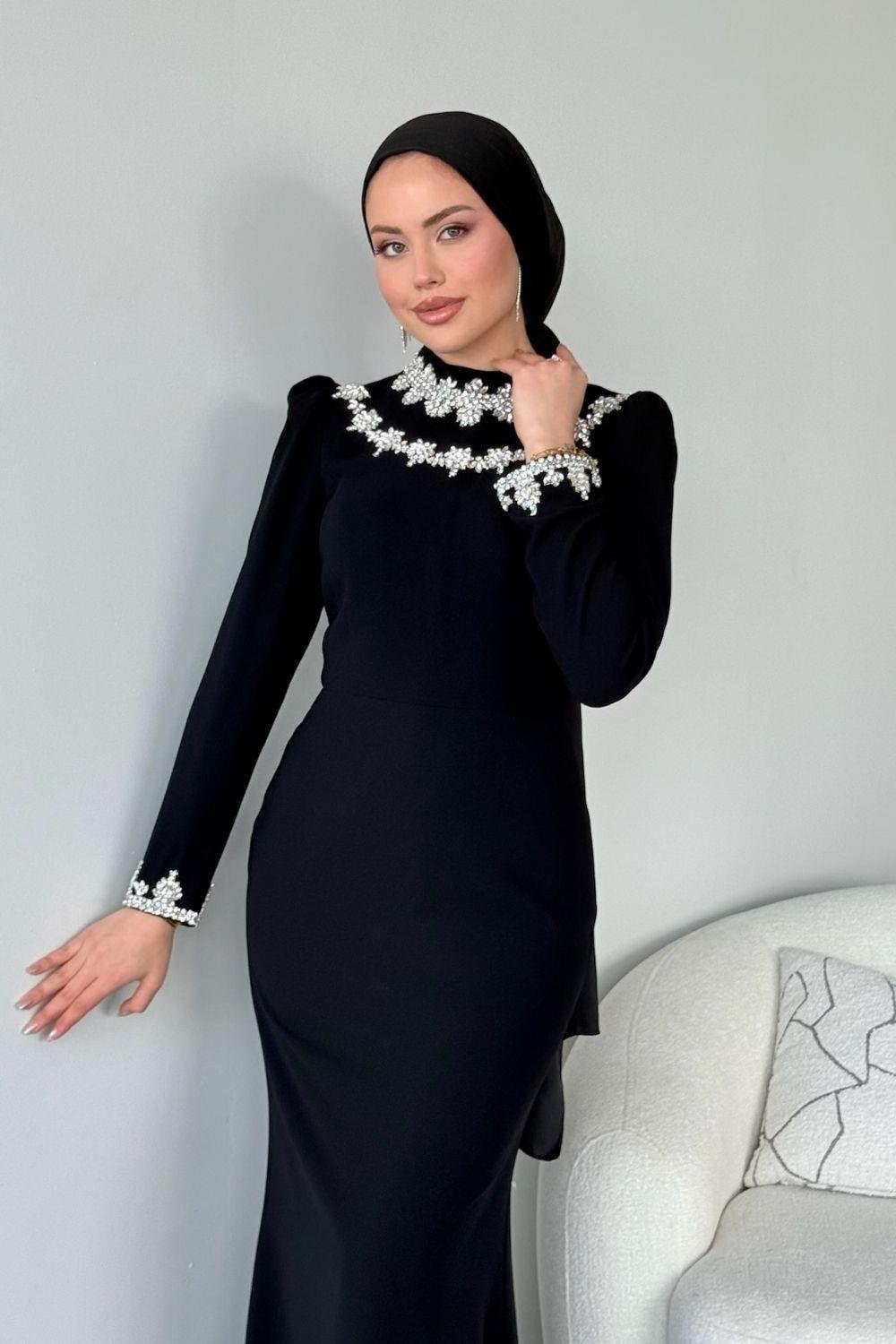 Bloom Kolu Ve Boynu Abiye Siyah 80000 