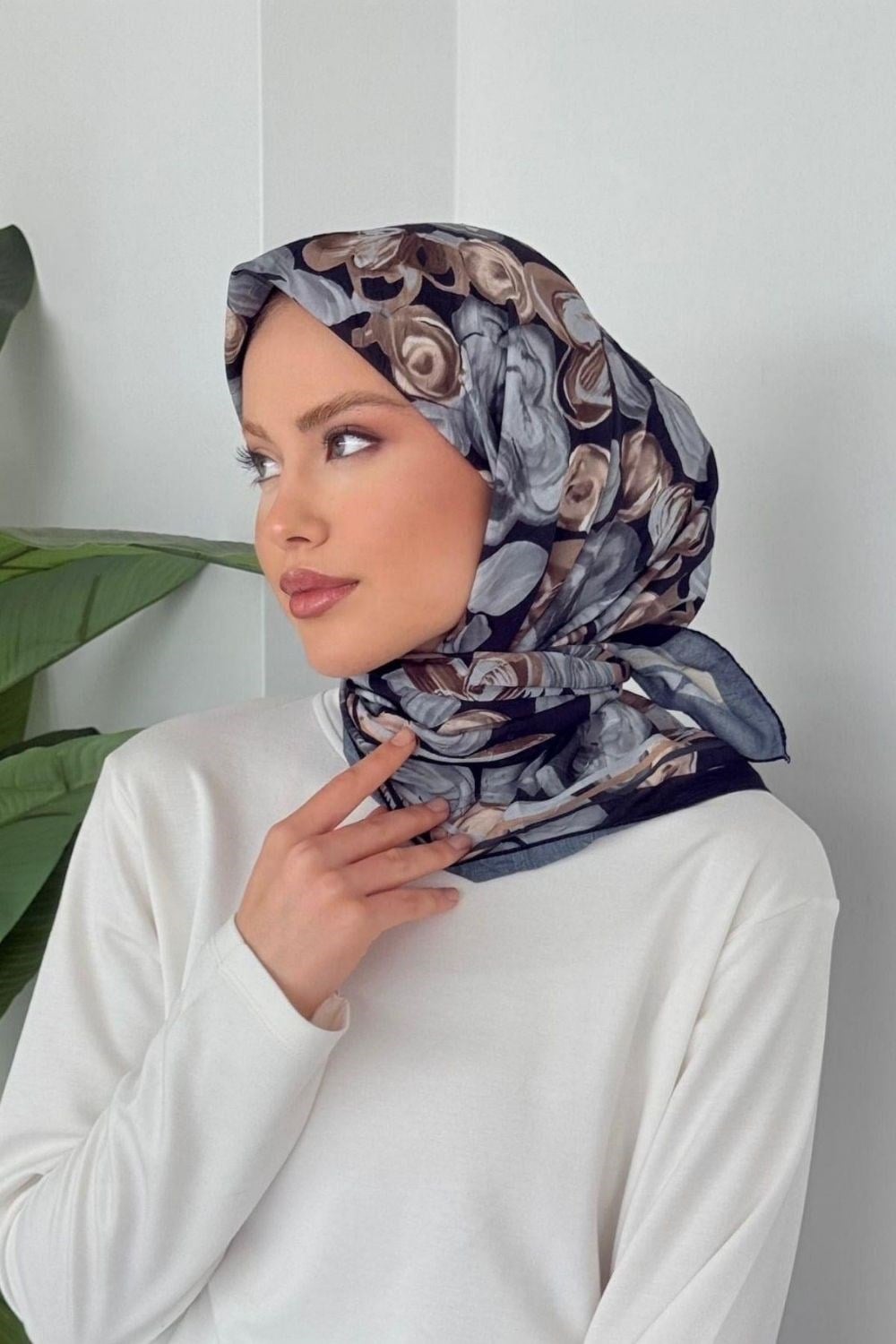 Mira Soft Eşarp Siyah 80040 