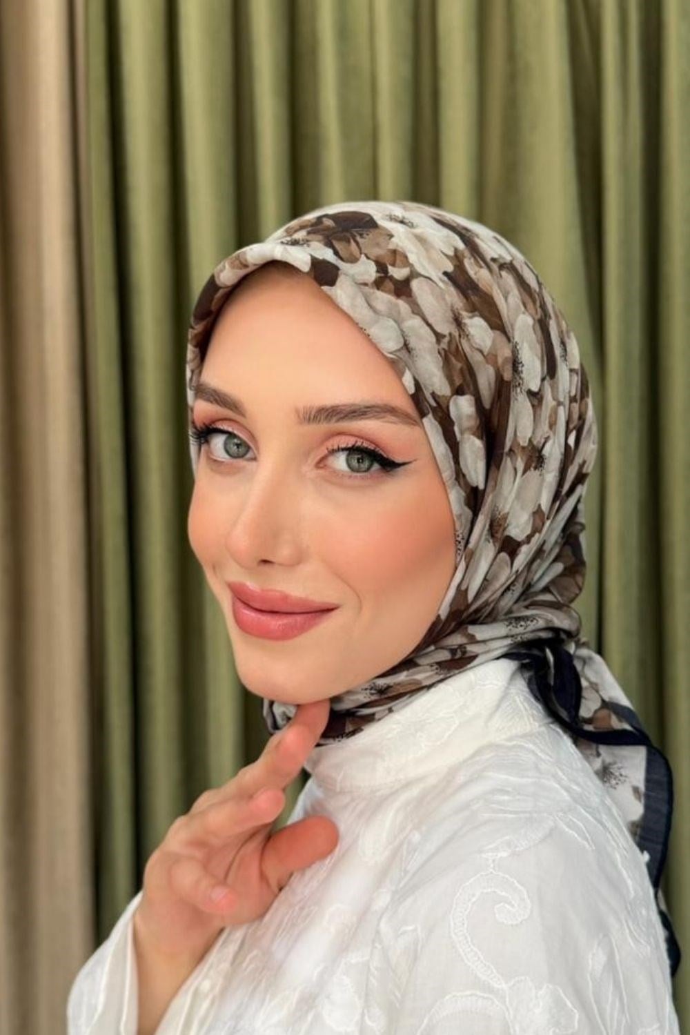 Naida Eşarp Siyah 804000 