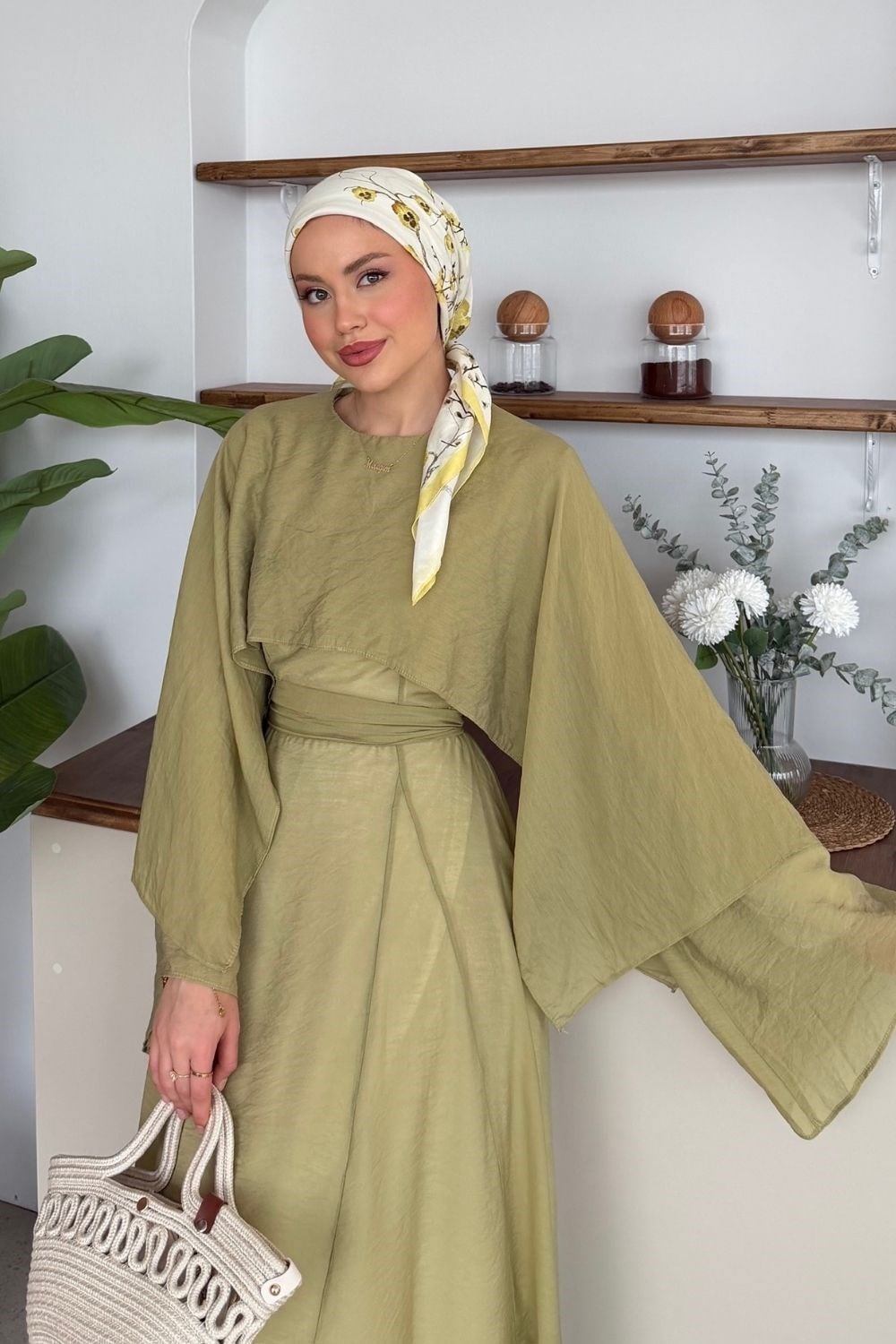 Marina Pelerinli Tül Modal Elbise Yağ Yeşili 8054 