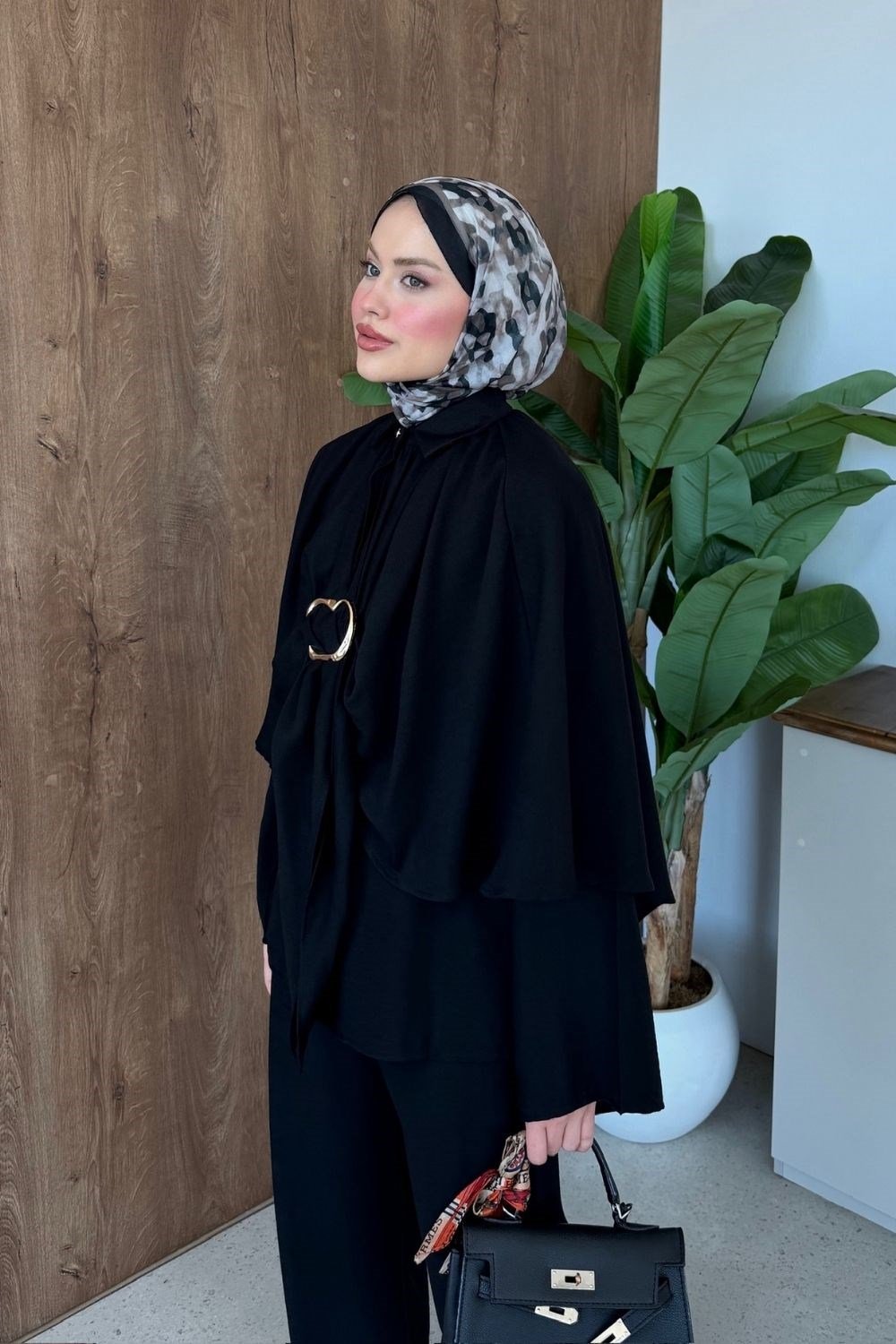 Serra Keten Pelerinli 3'lü Takım Siyah 8072 