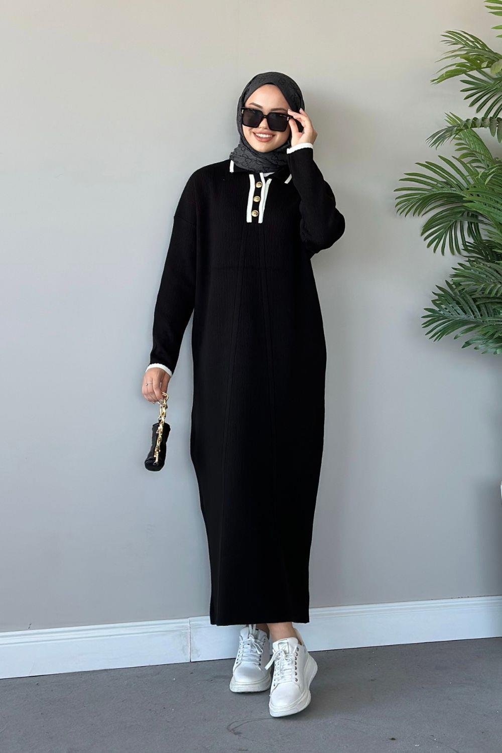 فستان تريكو بأزرار أمامية أسود 8526 