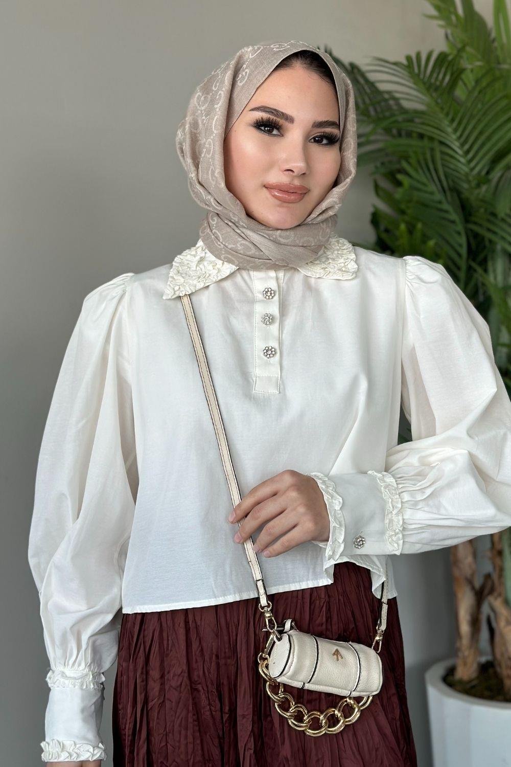 Yakası Fırfır Detaylı Gömlek Beyaz 8679 