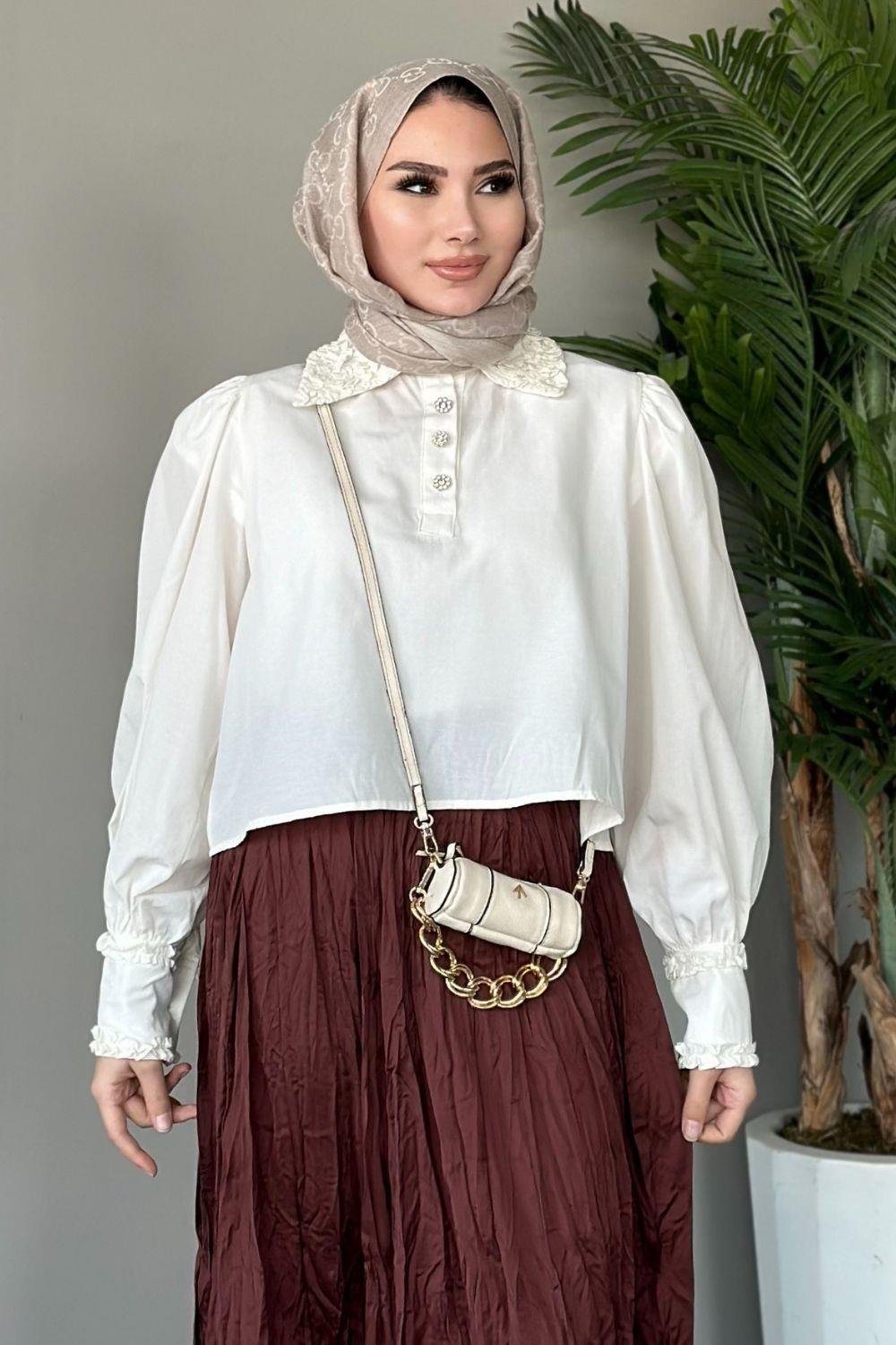 Yakası Fırfır Detaylı Gömlek Beyaz 8679 