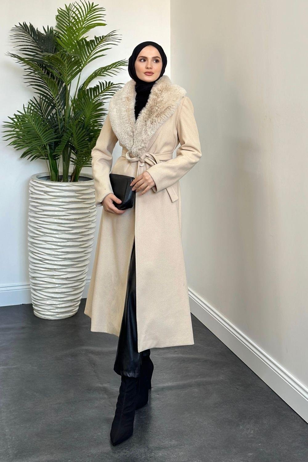 Singer Kürklü Kaban Bej 9122 