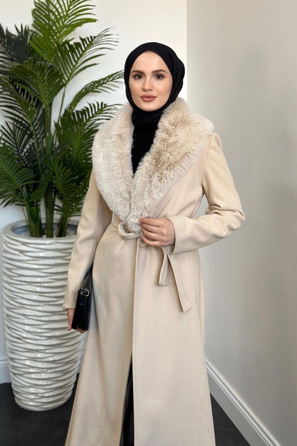 Singer Kürklü Kaban Bej 9122 