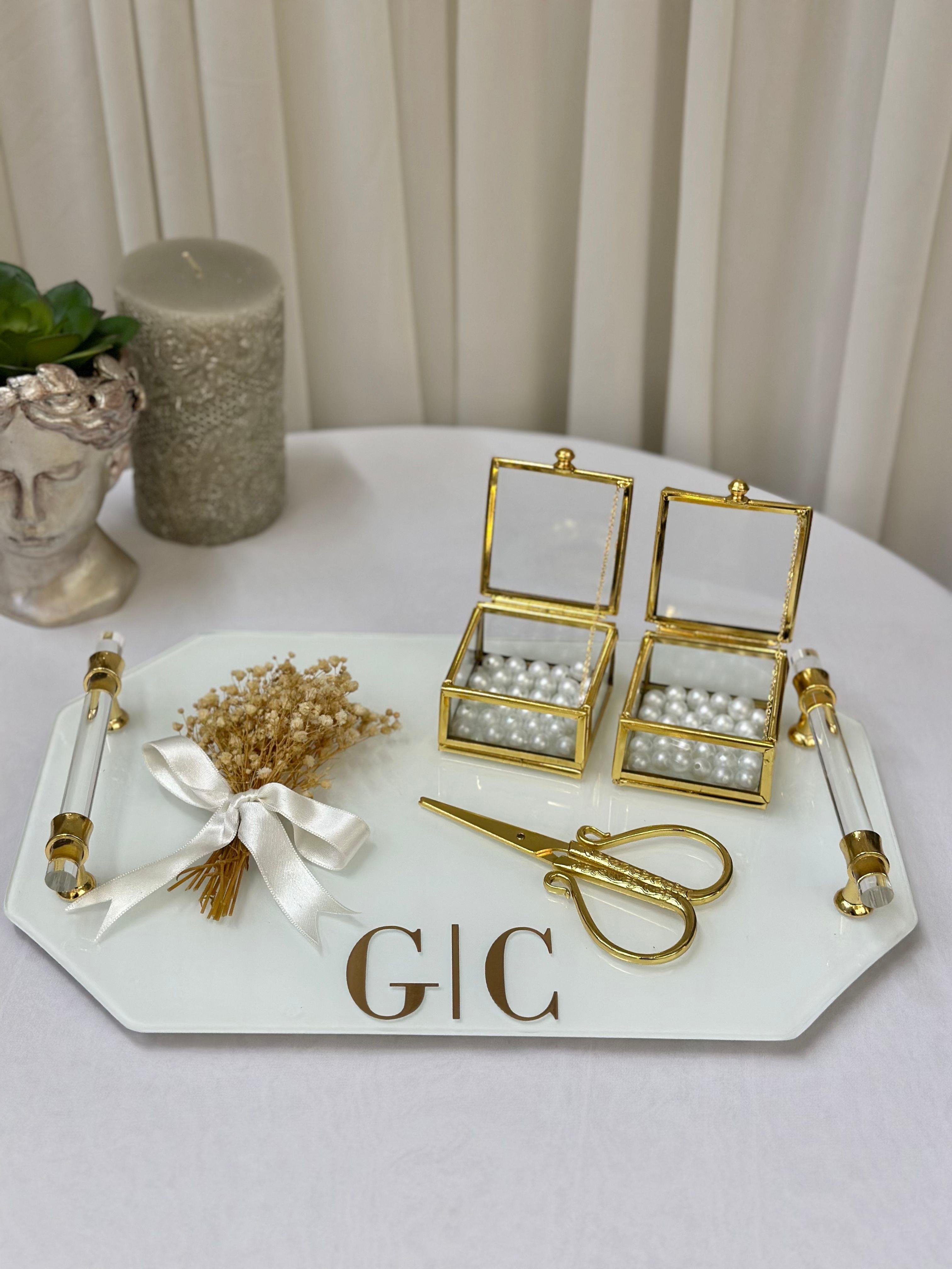 İncili Isimli Gold Söz Nişan Tepsi Seti Kişiselleştirilmiş Damat Kahve Fincanı