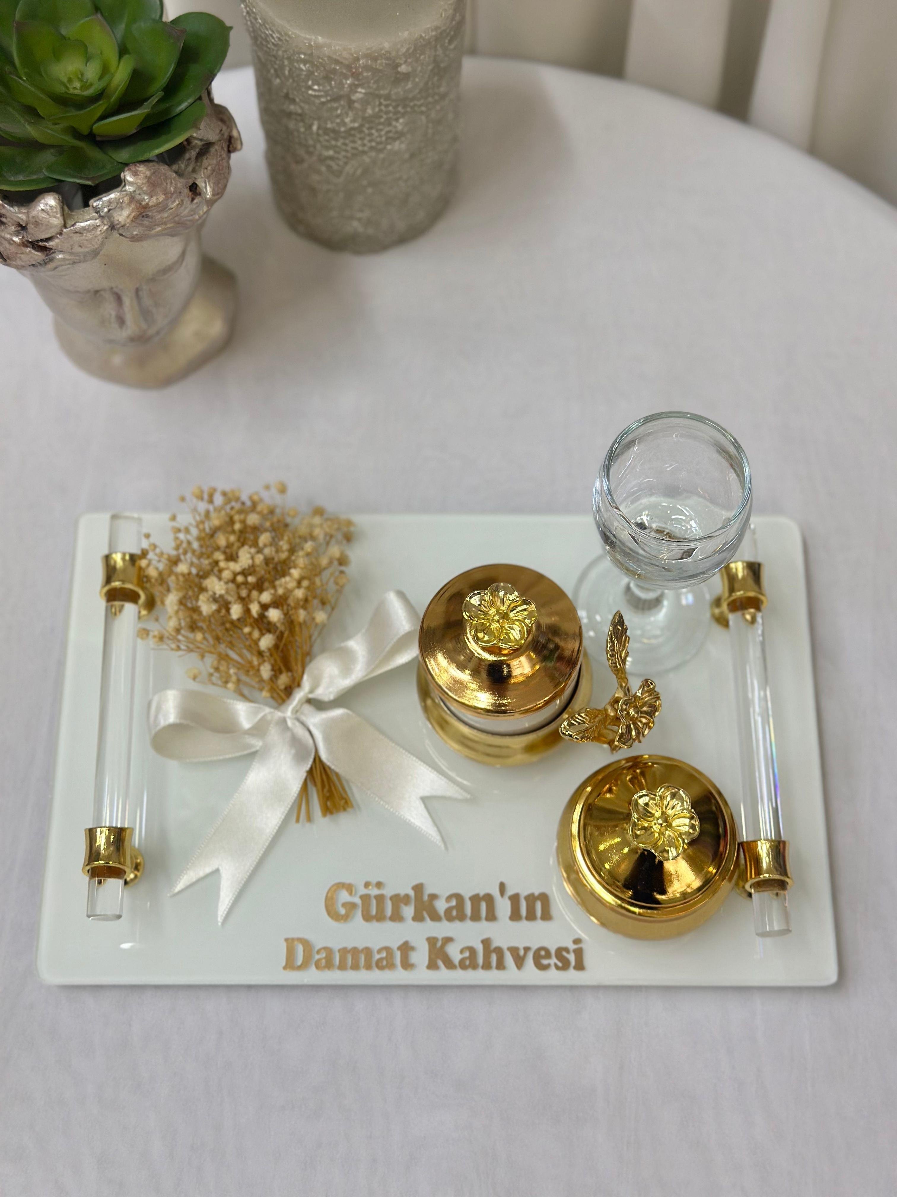 İsimli Dikdörtgen Cam Söz Nişan Tepsi Seti Damat Kahve Fincan Tepsisi