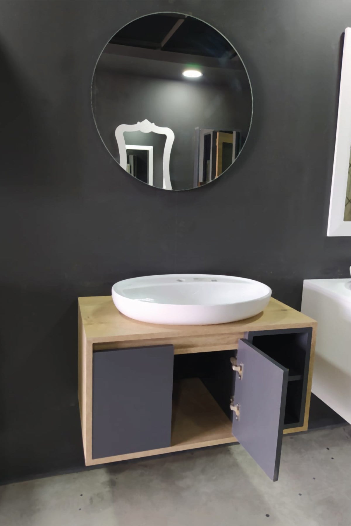 Balneom Banyo Gül 70 Cm Banyo Dolabı Ayna Lavabo 