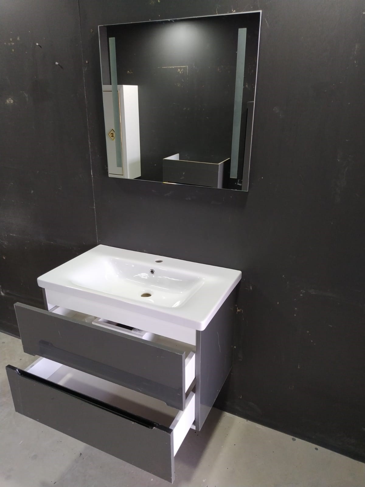 Banyo Kadife Antrasit Soft Mat Hıgh Gloss 100 Cm Banyo Dolabı Led Işıklı Aynalı Üst Dolap 