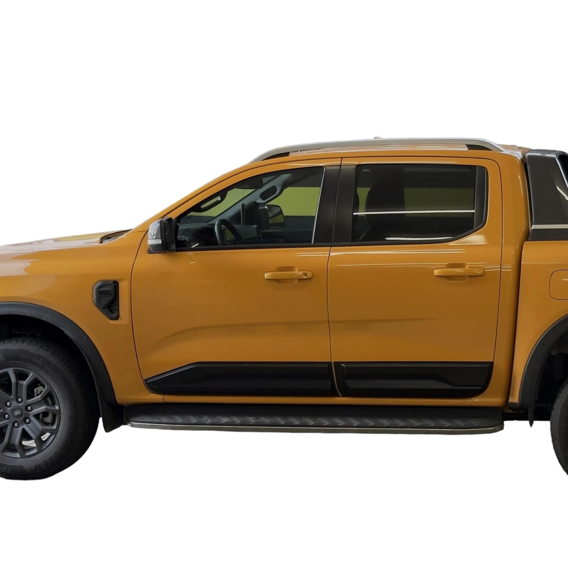 FORD RANGER T9 2022-2024 KAPI ÜZERİ KAPLAMA SETİ MAT SİYAH