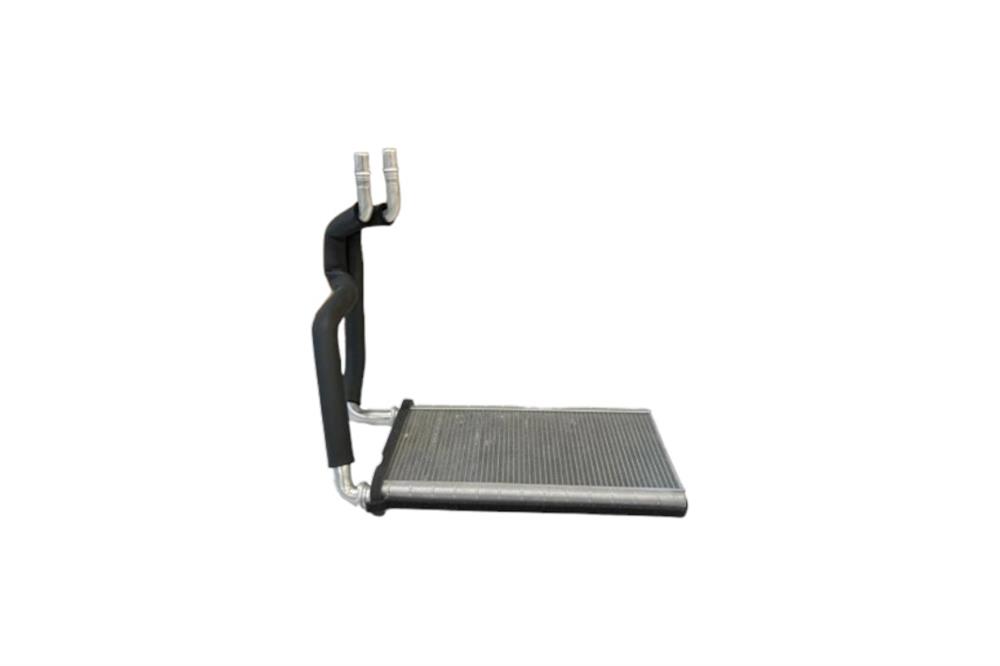 KALORİFER RADYATÖRÜ RANGE ROVER DISCOVERY LR036364