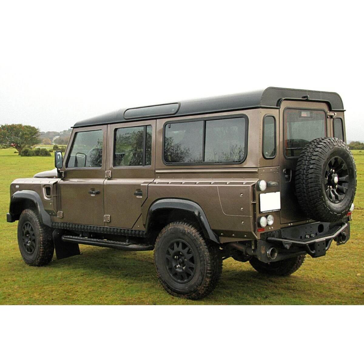 LAND ROVER DEFENDER 110 KASA BASAMAK SETİ SİYAH LR008375