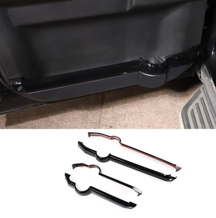 LAND ROVER DISCOVERY 3 KAPI İÇ KAPLAMA SETİ SİYAH