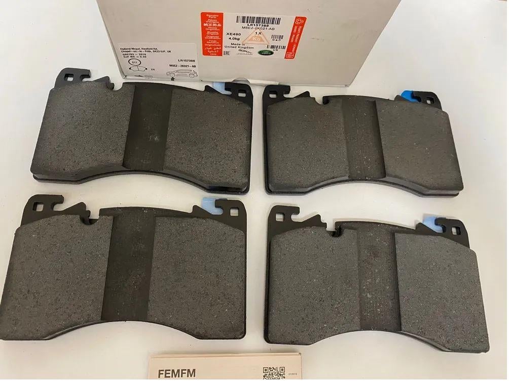 LR157388 RANGE ROVER 2022-2025 ÖN FREN BALATA TAKIMI