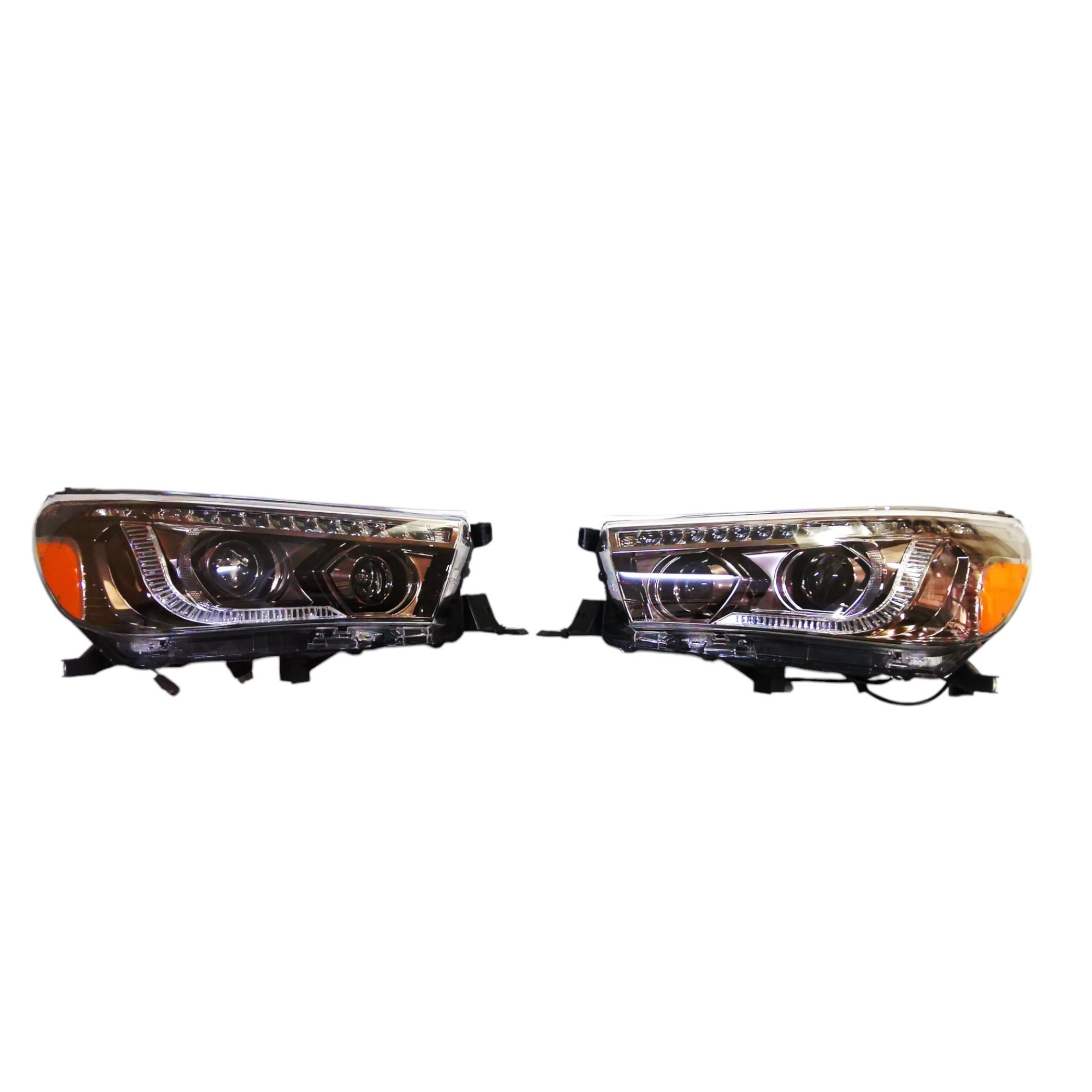 ÖN FAR SETİ TOYOTA HILUX REVO