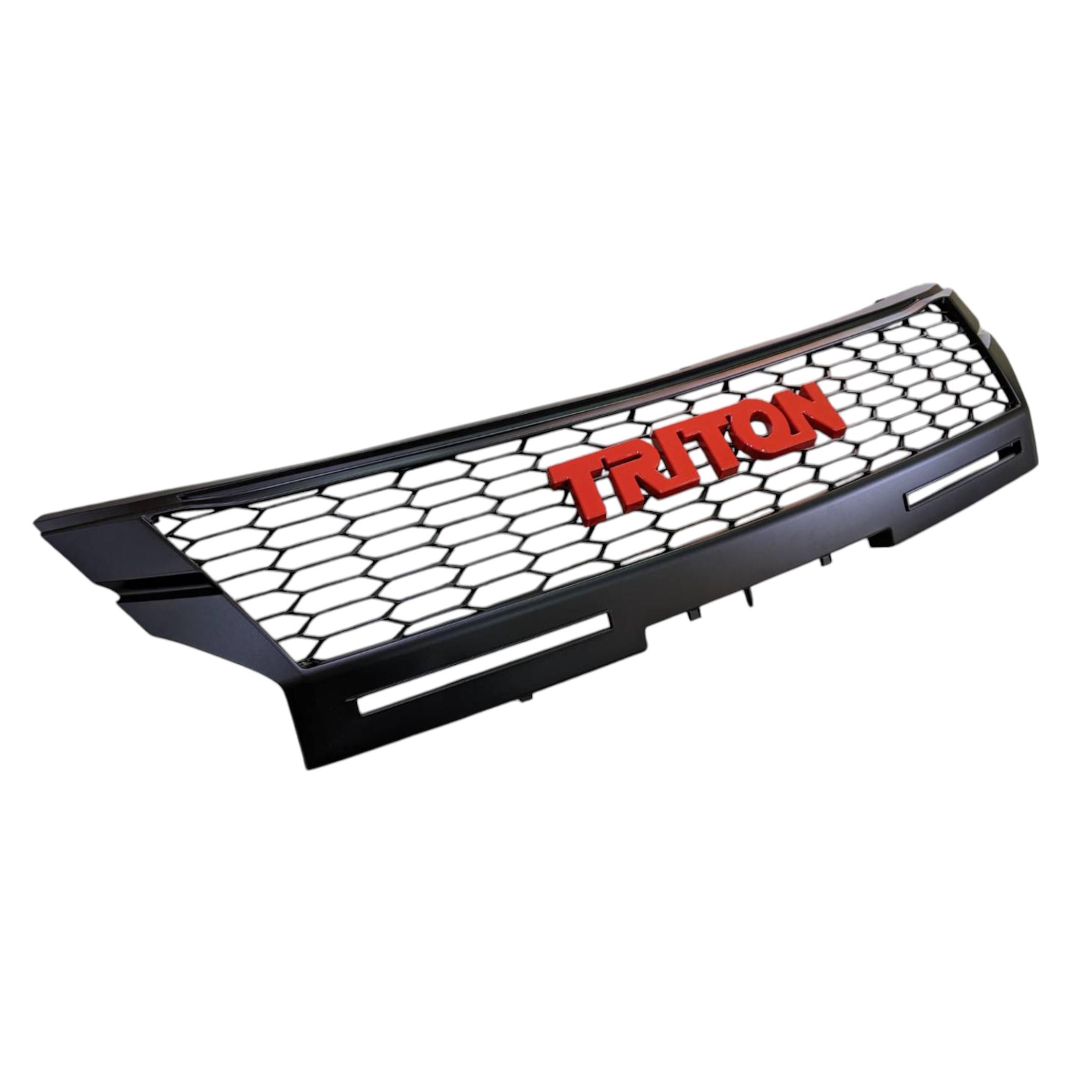 ÖN PANJUR TRITON YAZILI MITSUBISHI L200 