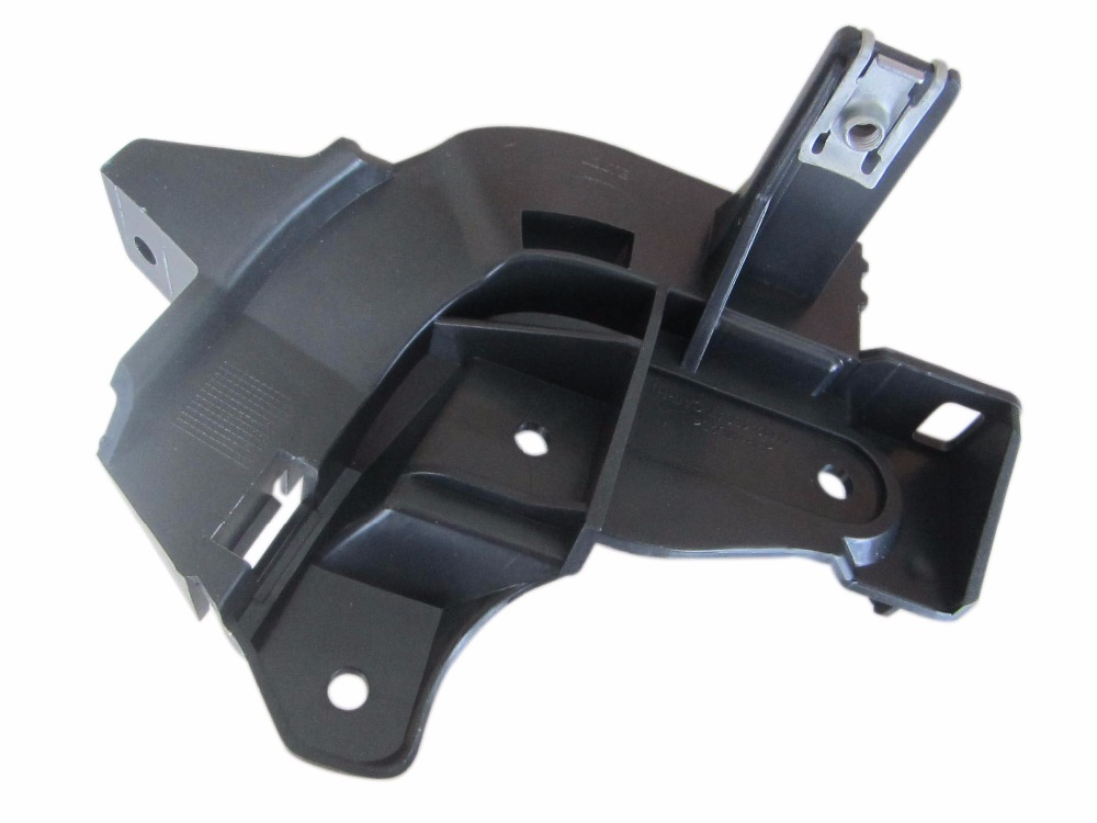 ÖN TAMPON BAĞLANTI BRAKETİ SAĞ RANGE ROVER VOGUE L322 LR011467