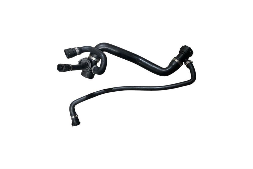 RADYATÖR HORTUMU BMW E81 E82 E87 17127568749