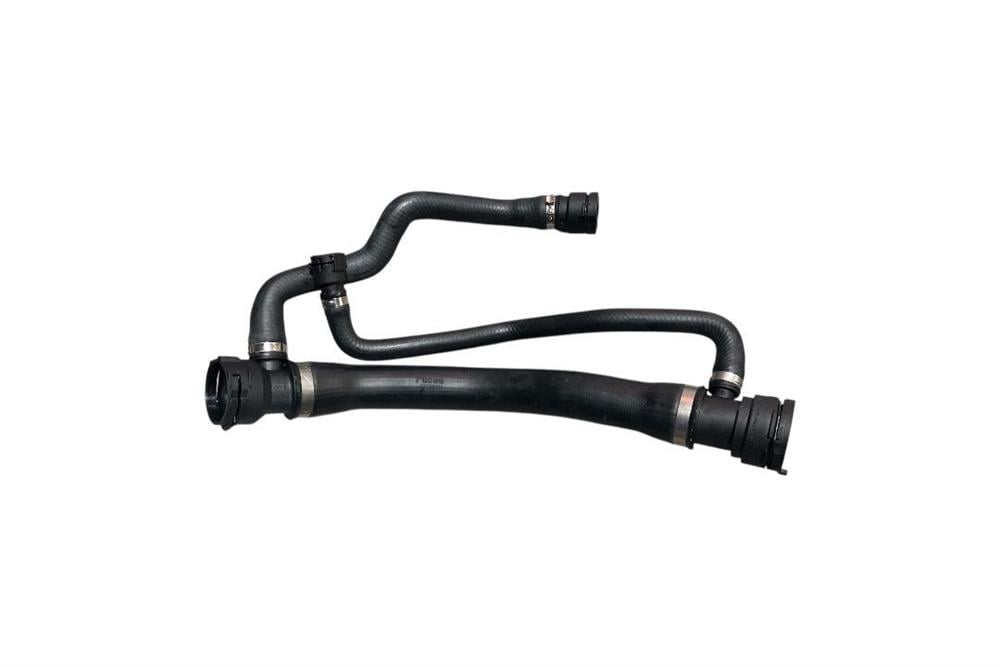 RADYATÖR HORTUMU ÜST BMW E65 17127535742