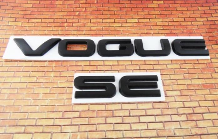 RANGE ROVER VOGUE SE SİYAH ARKA YAZI LR113641
