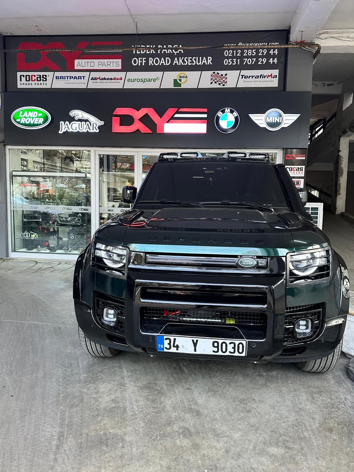 SİS LAMBASI VE ÇERÇEVE SETİ (LED) NEW DEFENDER LR166833