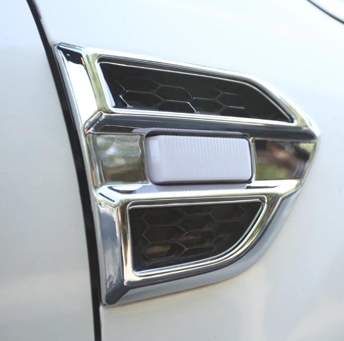 YAN ÇAMURLUK ÇERÇEVE SETİ KROM FORD RANGER T7