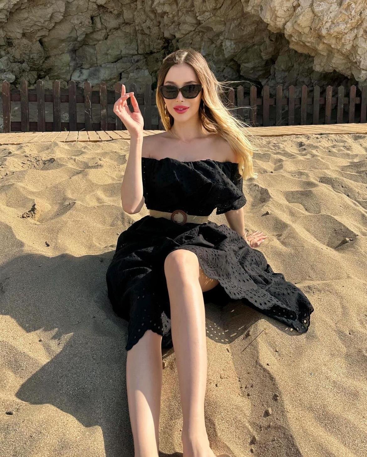 Brode Kumaş Madonna Yaka İçi Astarlı Tokalı Hasır Kemerli Alessia Elbise