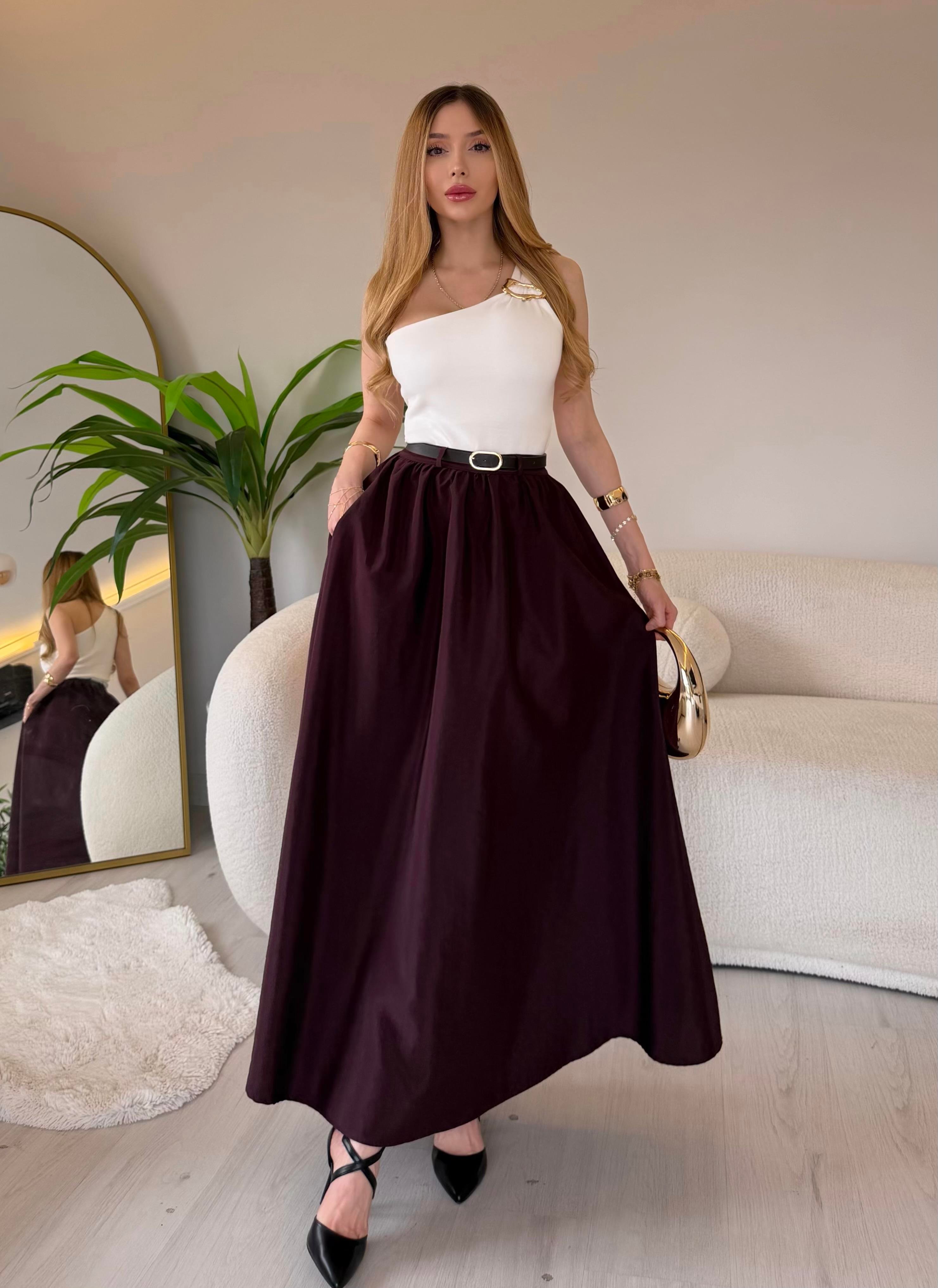 Gold Detail Elegance Body Beyaz
