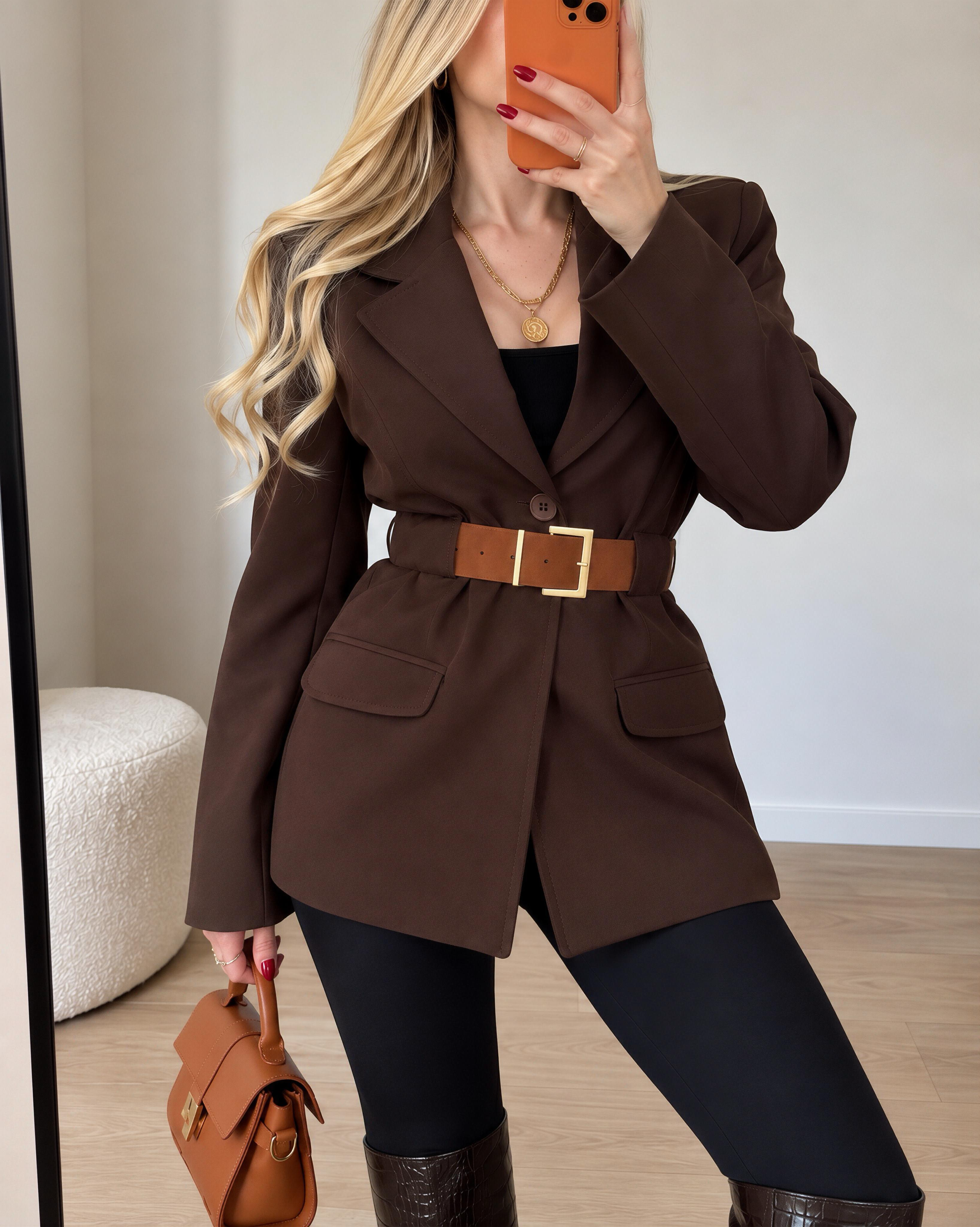 Kemer Detaylı İçi Astarlı Tasarım Blazer Ceket