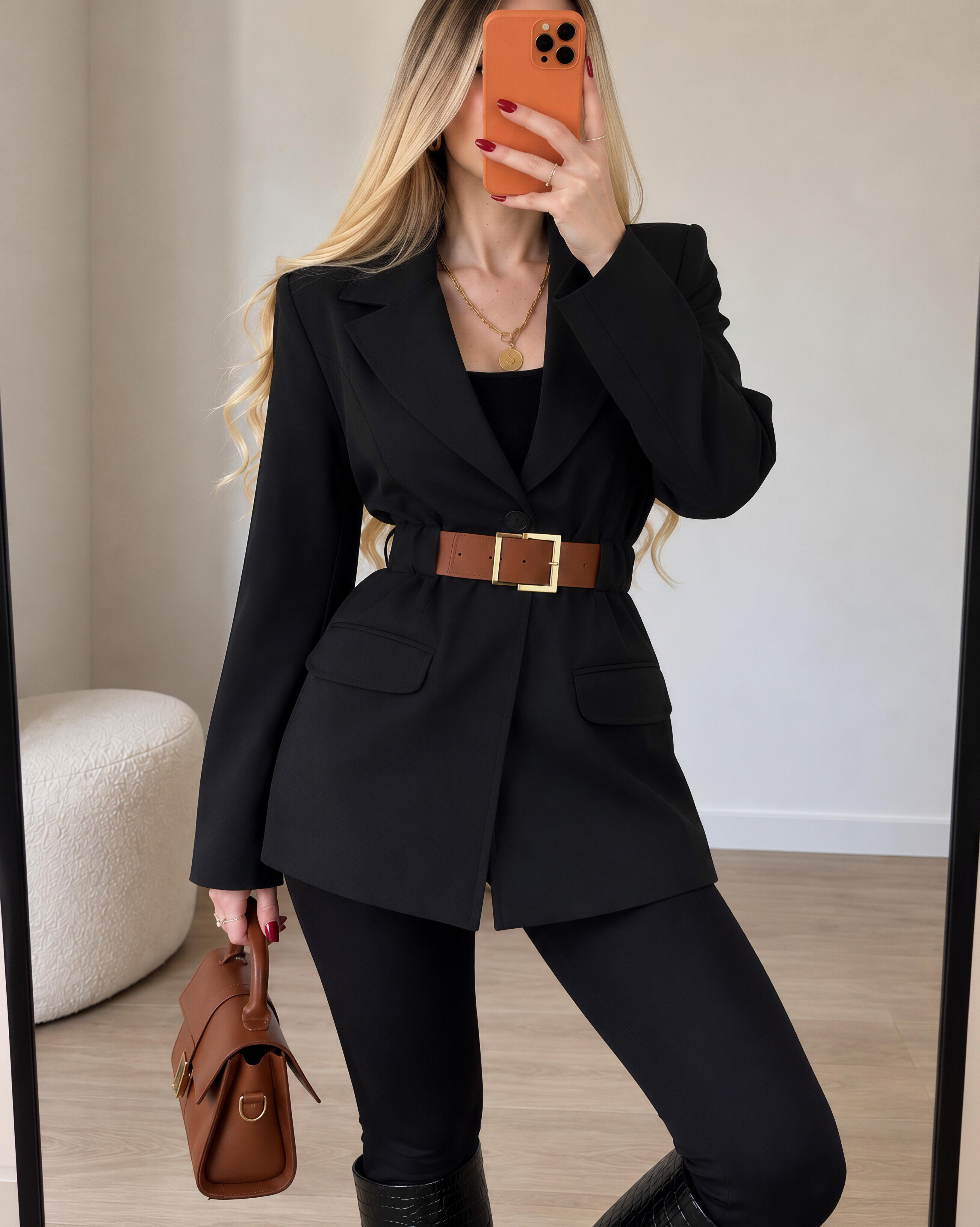 Kemer Detaylı İçi Astarlı Tasarım Blazer Ceket
