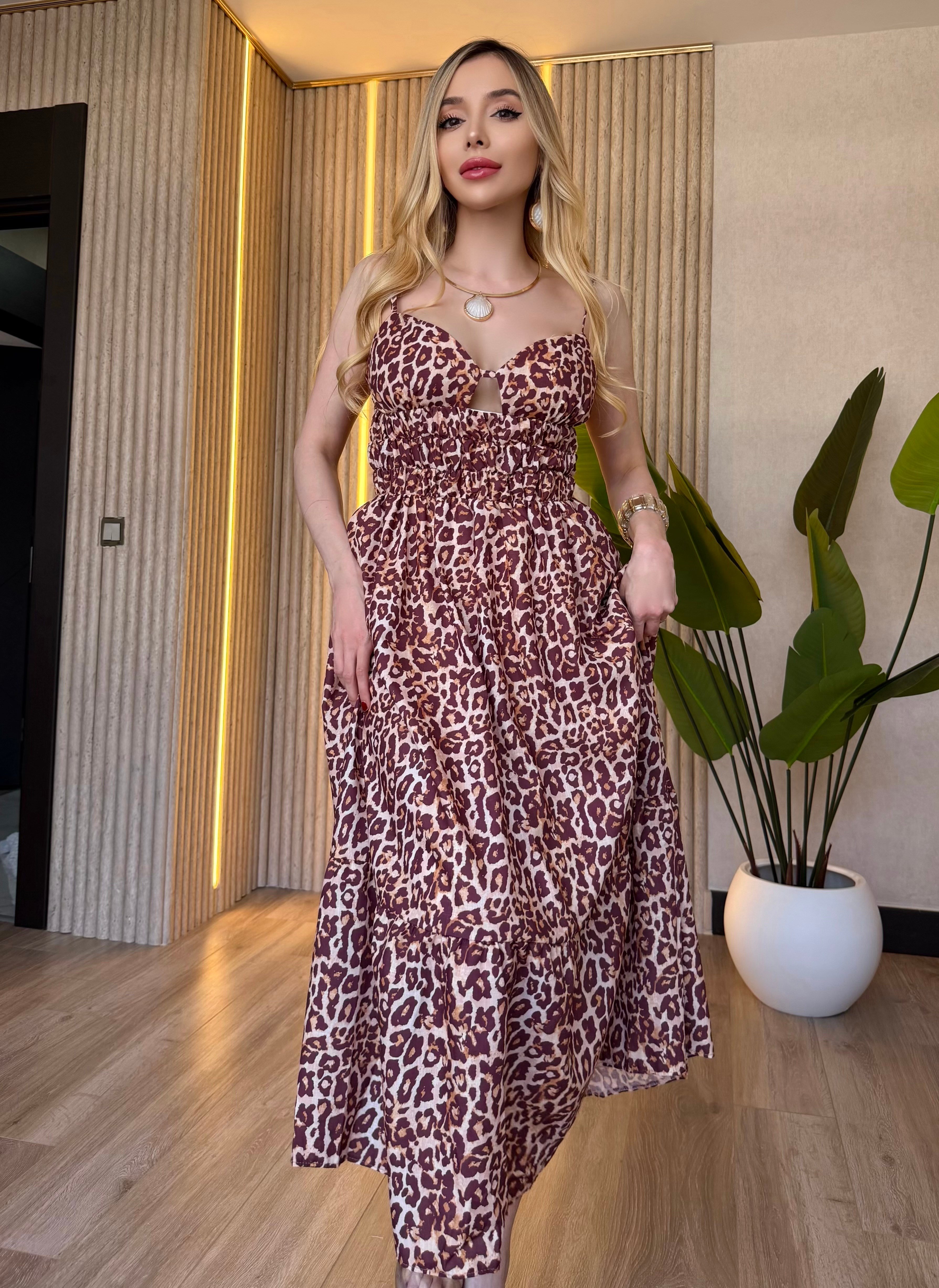 Leopar Safari Sırt Detaylı Maxi Elbise